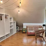 Les Pierris 펜션 라로셰안알데네