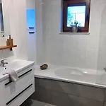 Les Pierris 펜션 *