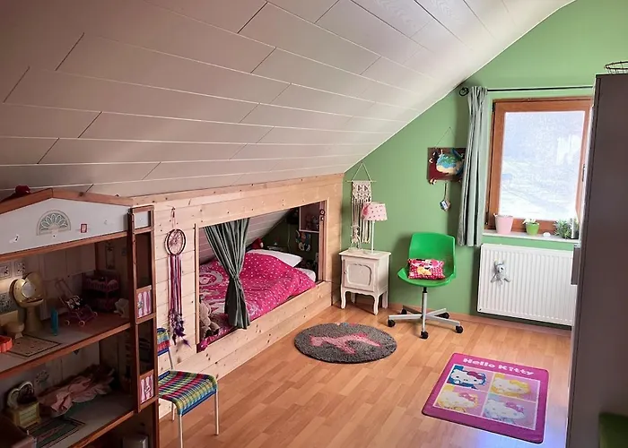 Semesterbostad Les Pierris