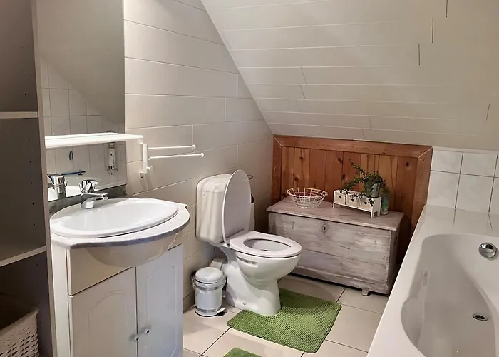 Les Pierris Semesterbostad