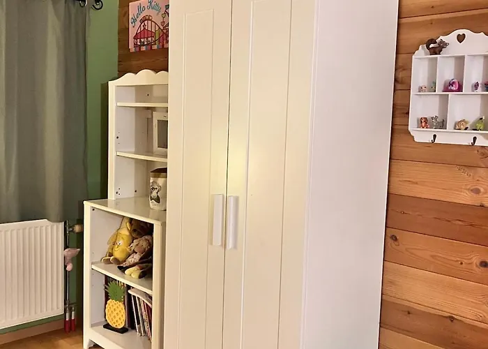 Les Pierris Semesterbostad