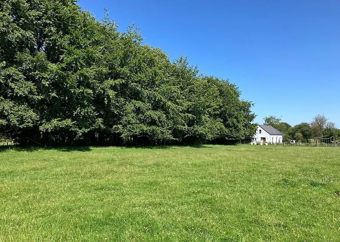 Les Pierris Semesterbostad *